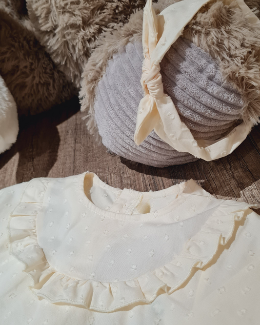 Blouse dentelle avec son petit bandeau - Lila