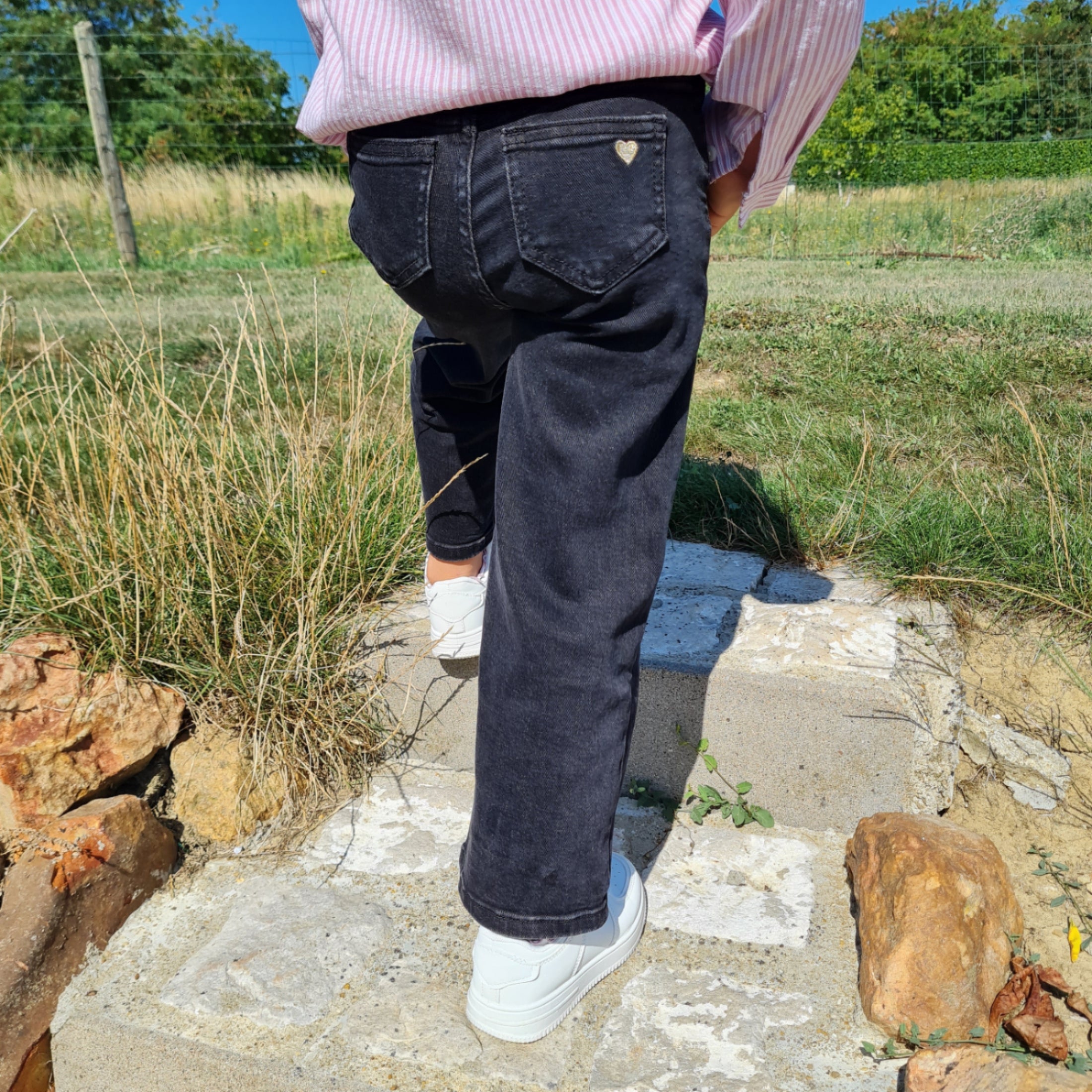 Jeans Large Noir - Louise